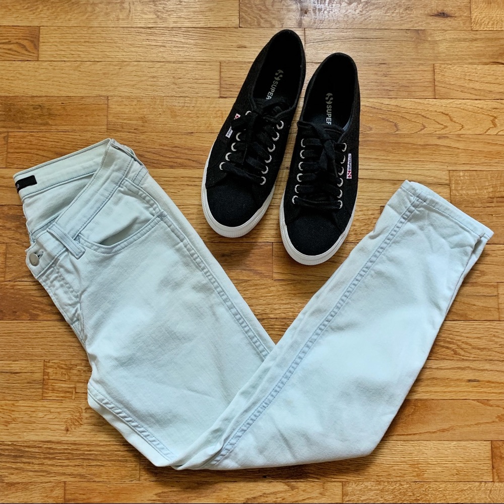 J BRAND | Allegra Low Rise Cropped Jean Size 27 - Picture 5 of 8